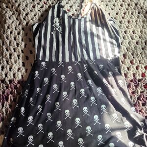 Too Fast Black and White Skull Dress